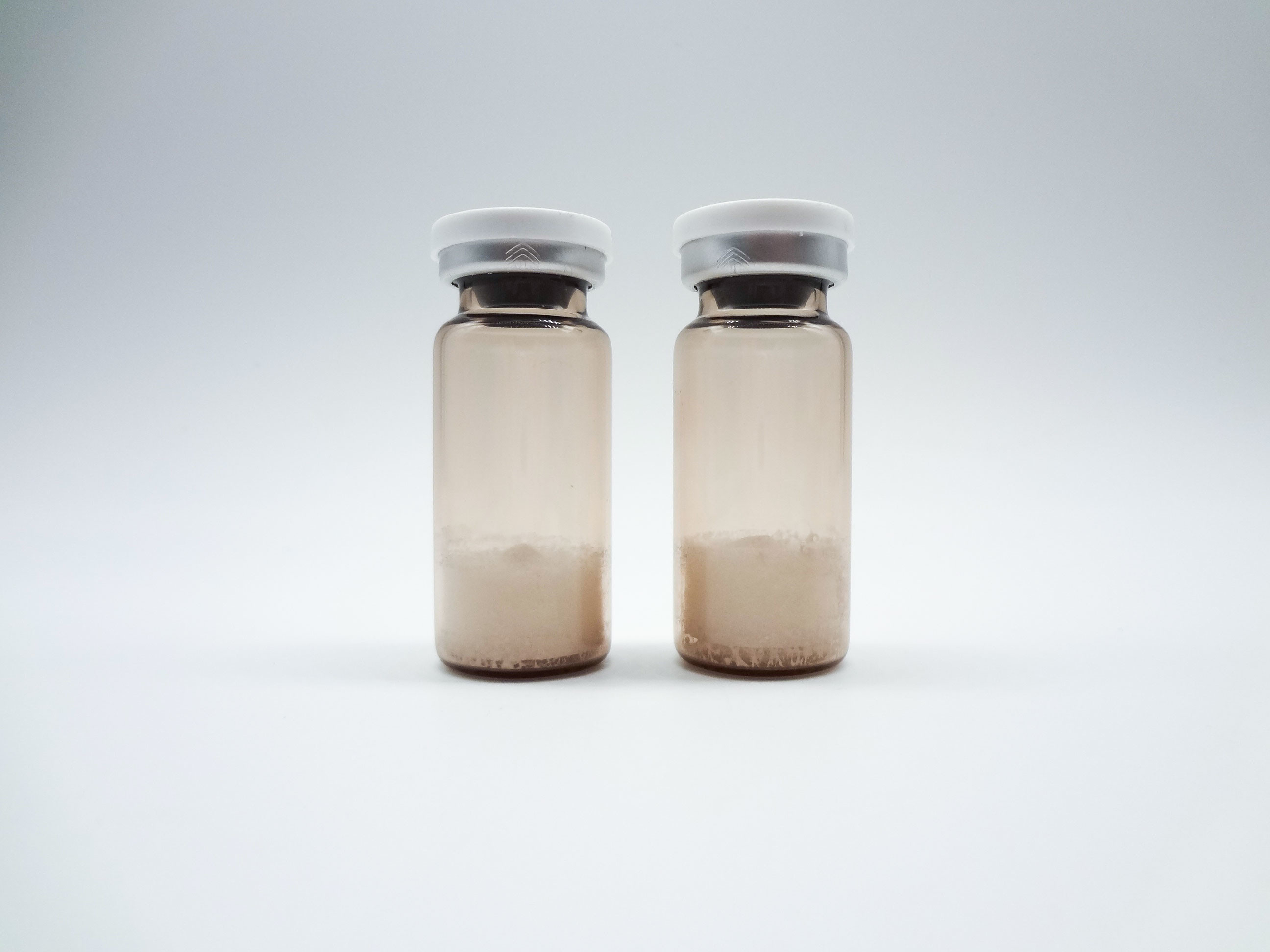 Biocompatibile PLLA filler iniettabile filler cutaneo per il ripristino del volume facciale duraturo e la correzione delle rughe